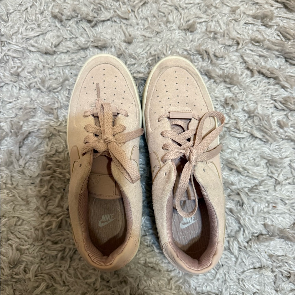 Nike Pink Sneakers